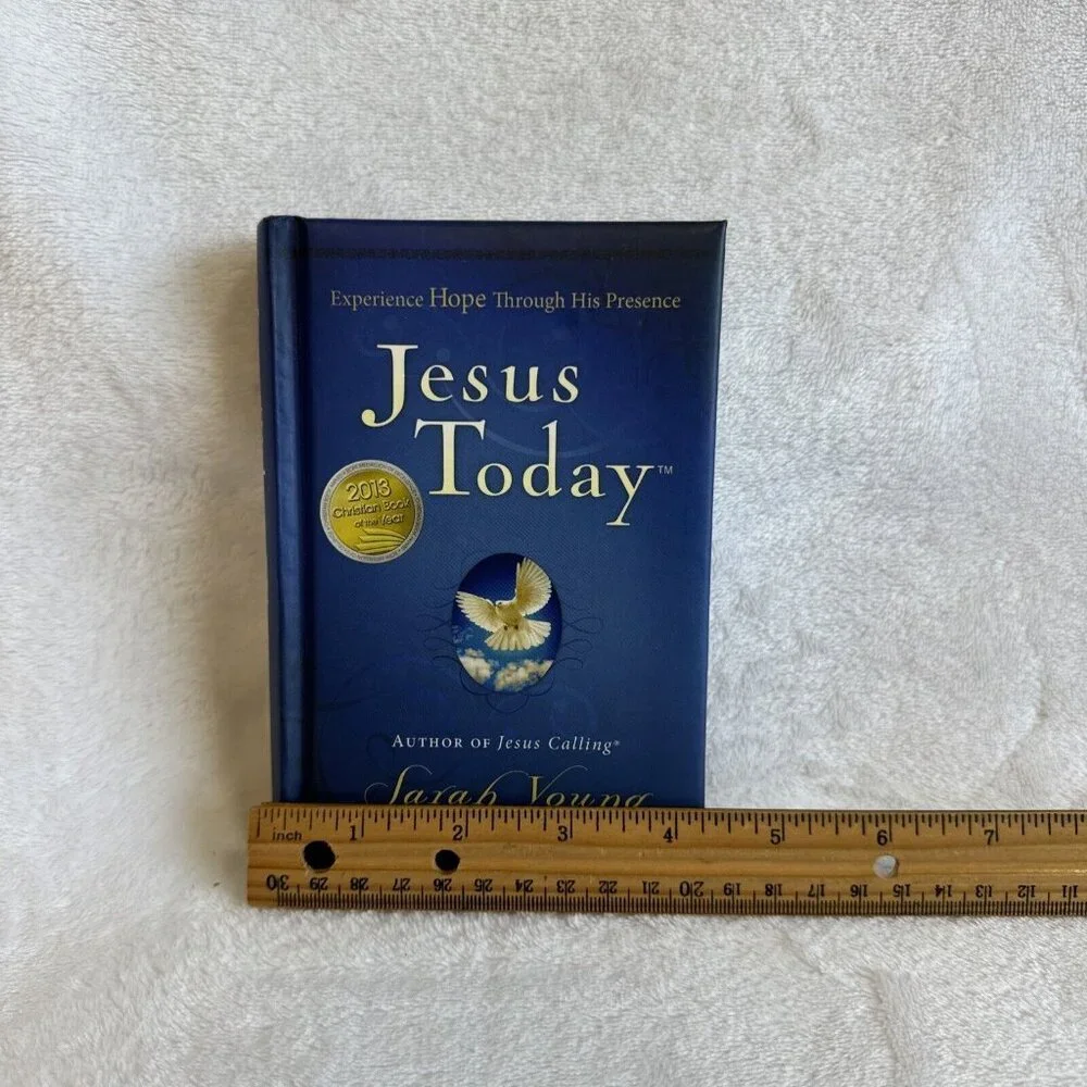 Jesus Today, Hardcover Full‎ Scriptures: Experience Hope Through His Presence